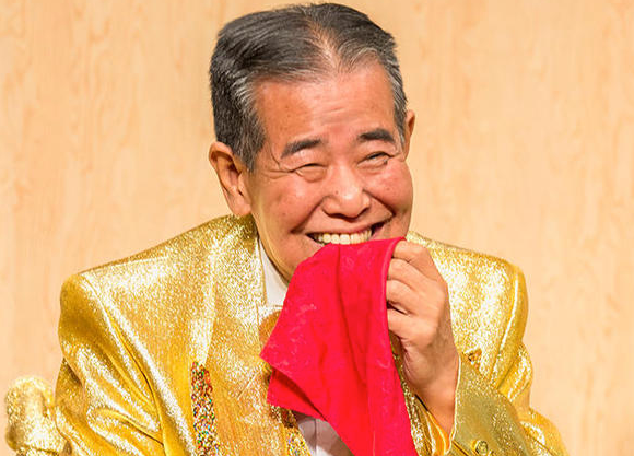 訃報 漫才師 横山たかしさん死去 赤いハンカチをかみ すまんのぉ ほら吹き漫才の第一人者 お笑い好きの憂鬱 お笑いまとめ