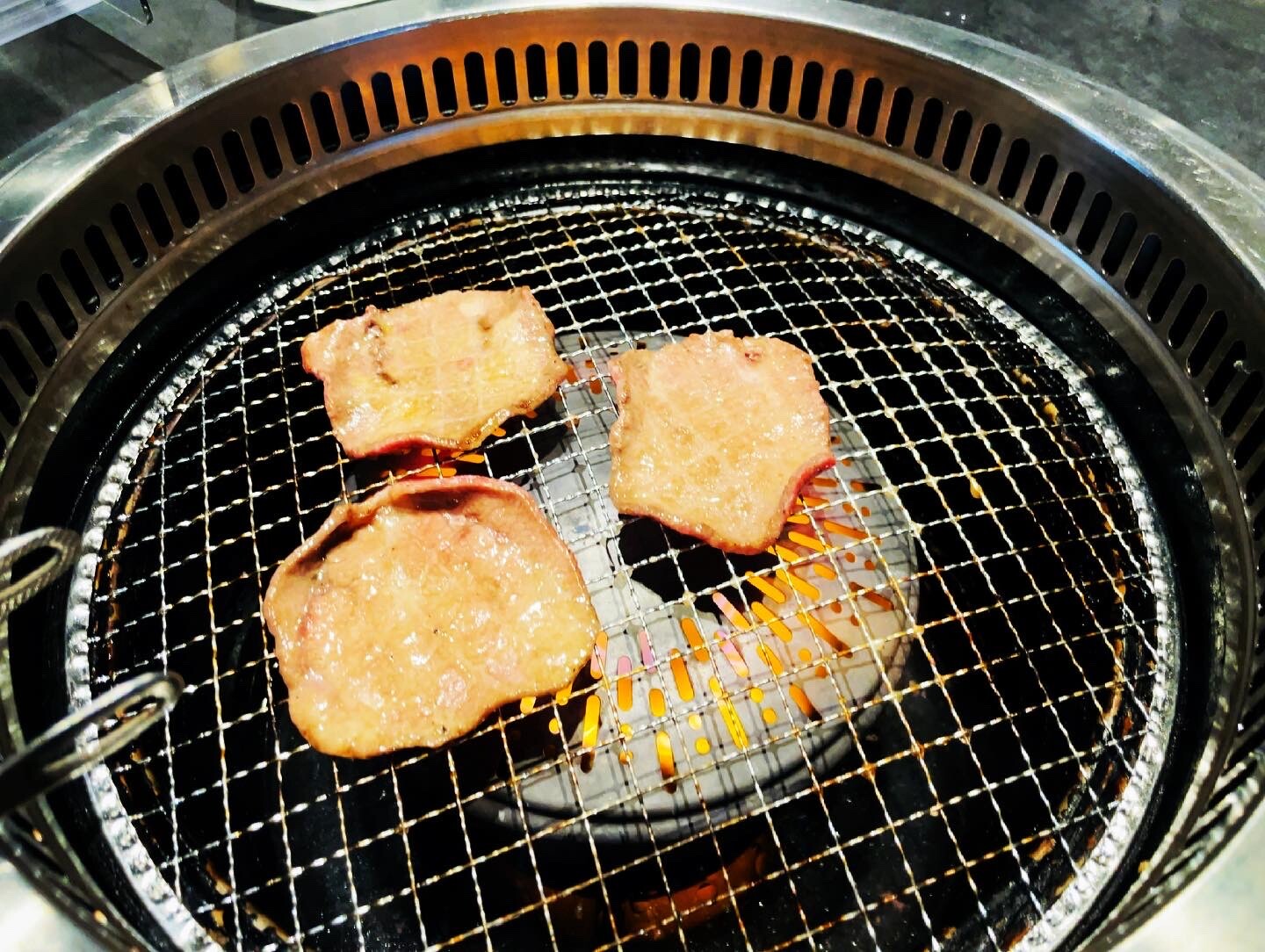 正しい焼肉の食べ方 中級編 Rockbar Blackriverの超スタッフブログ