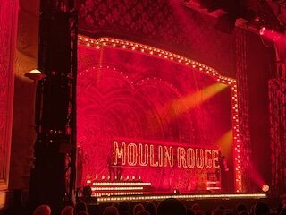 092224 mulin rouge2