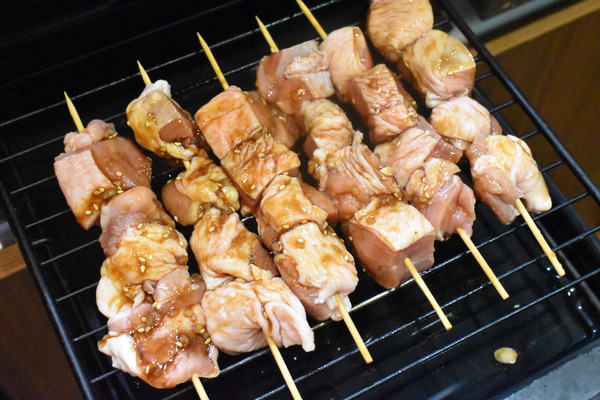 焼肉のたれで焼き鳥 (6)