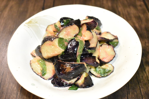 揚げ茄子の梅肉和え (5)