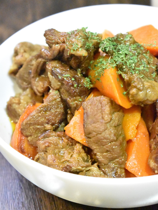 牛すじのトマト酢煮込み (1)