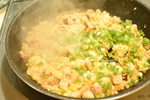 ごろごろハム炒飯 (6)