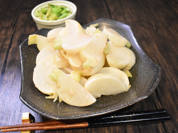 焼き蕪の梅肉和え (2)