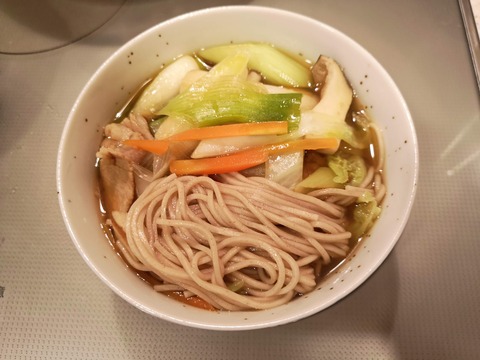 野菜たっぷり年越し蕎麦 (10)