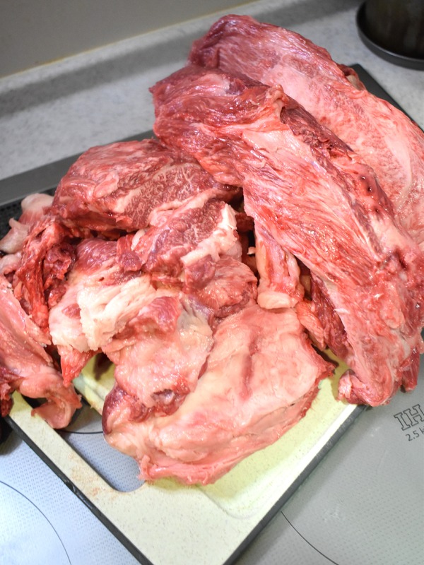 牛ネックの塊 (3)