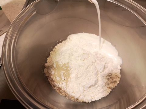 ホットケーキミックスパン (2)