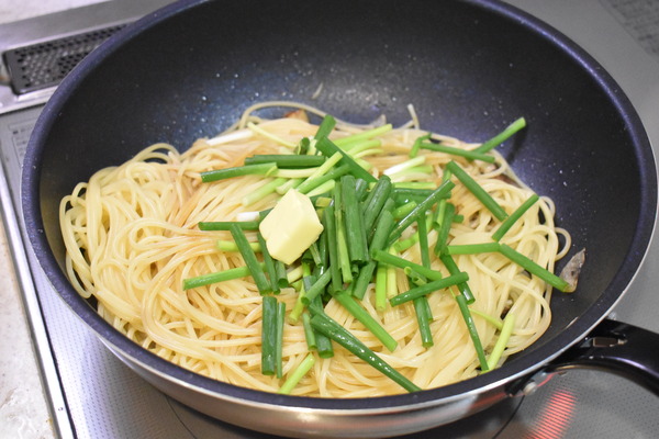 椎茸のバタ醤油パスタ (5)