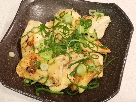 鶏むね肉のねぎゴマソテー (1)