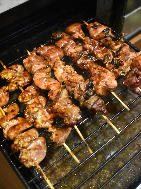 鶏肝串焼き (10)