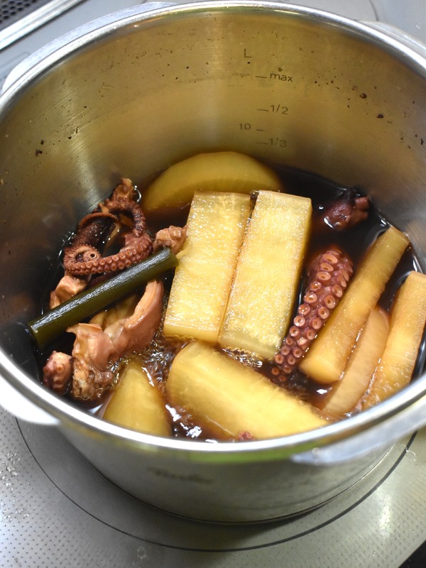 タコと大根の煮物 (5)