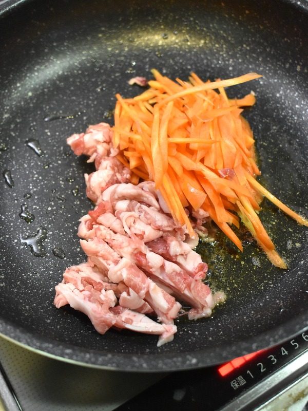 豚肉と人参のゆず炒め (3)