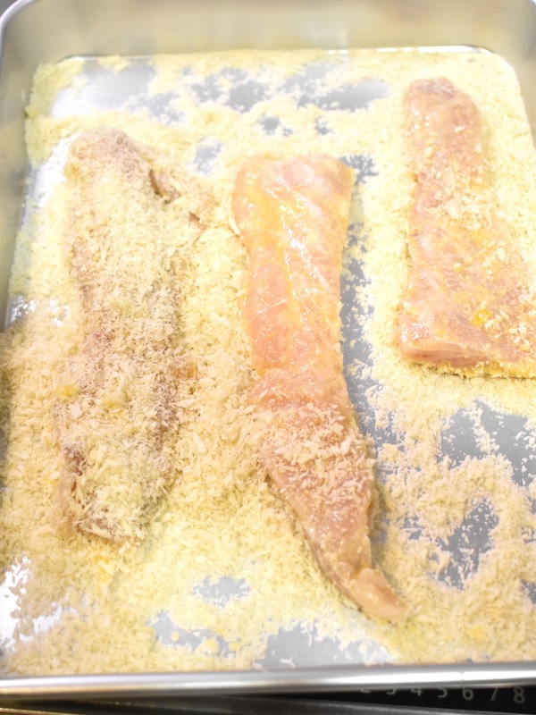 はみ出るフィッシュバガー (4)