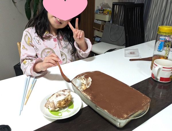 娘とティラミス作り (8)