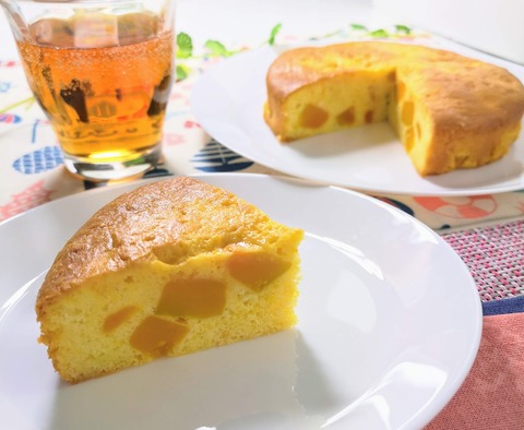 蜜漬けカボチャの蜜ケーキ (1)
