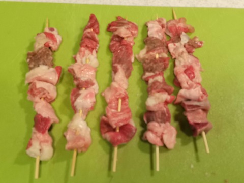 牛すじ串焼き (4)