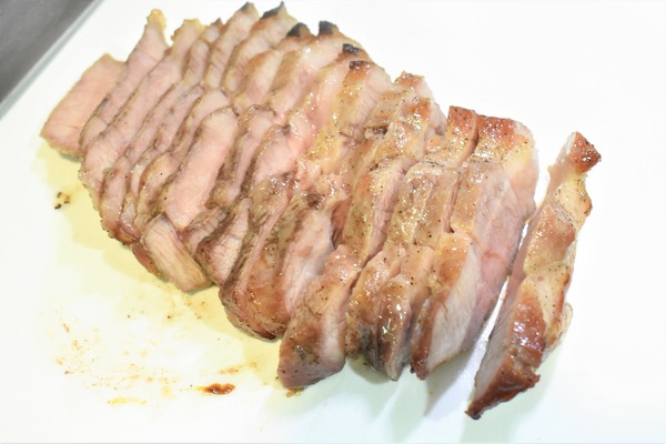 豚型ロースの白ワイン焼き (7)