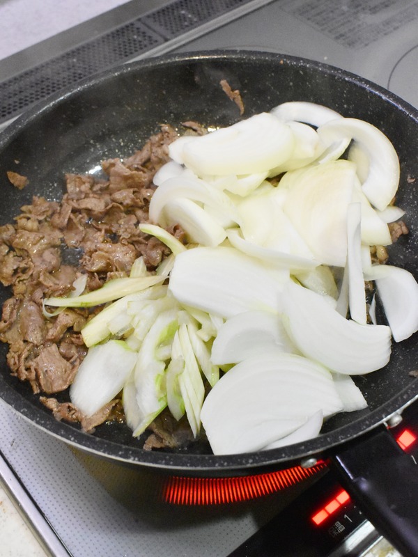 セロリ牛丼 (4)