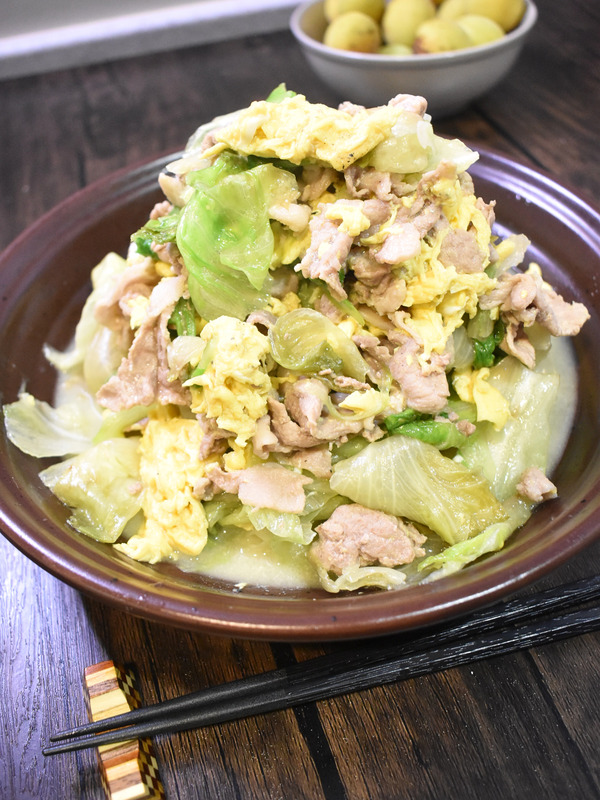 ;レタスと豚肉の卵炒め (2)