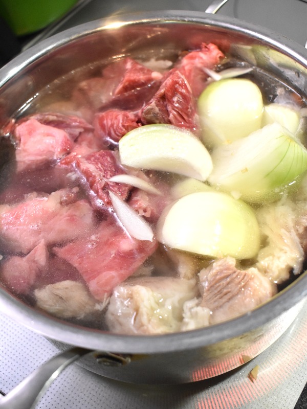 牛ネックの味噌煮 (5)