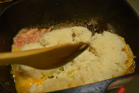 オイスターツナ炒飯 (4)