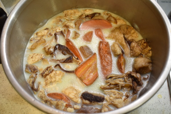 牛すじと大根の煮物 (14)