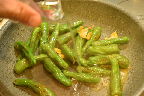 しし唐のカレー炒め (6)