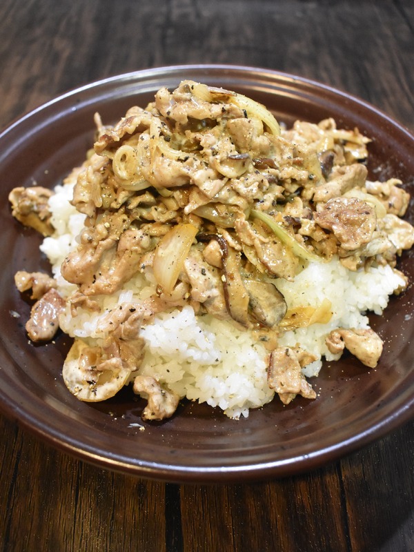 クリーミー豚丼 (6)