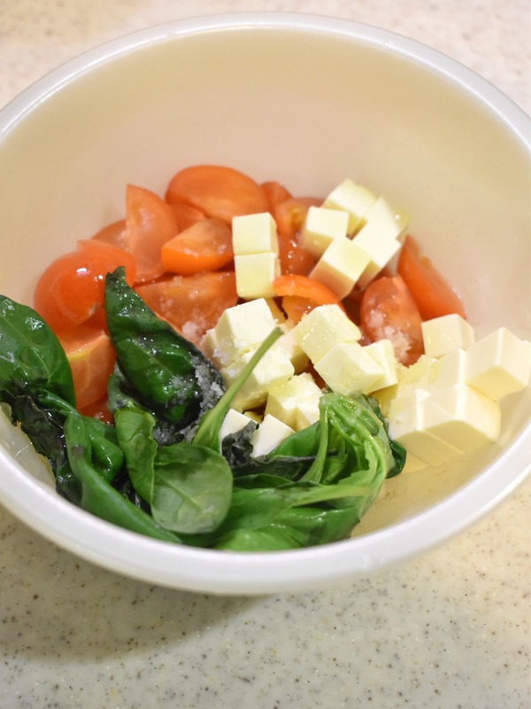 トマトとバジルのオムレツライス (3)