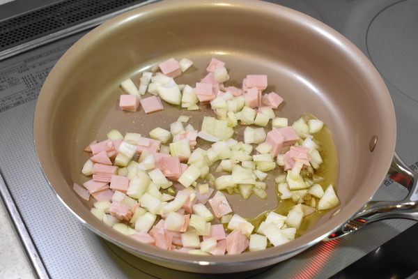 具材たっぷり炒飯 (4)