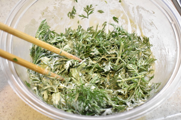 人参の葉の天ぷら (5)