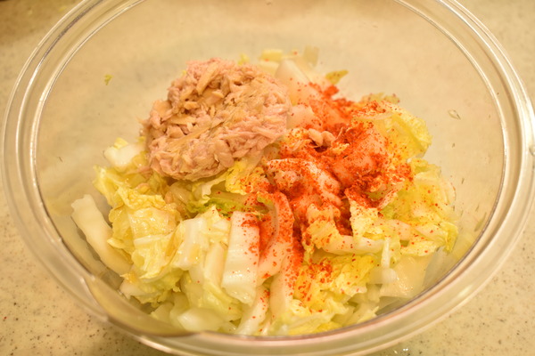 白菜とツナのピリっとサラダ (2)