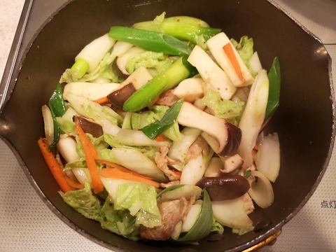 野菜たっぷり年越し蕎麦 (6)