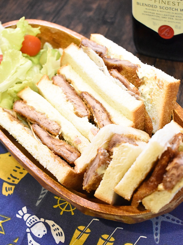 まぐろカツサンド (2)