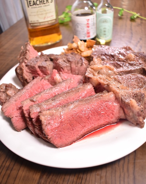 1キロの牛肉 (1)