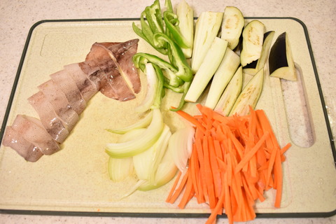 イカと夏野菜のさっぱり炒め (2)