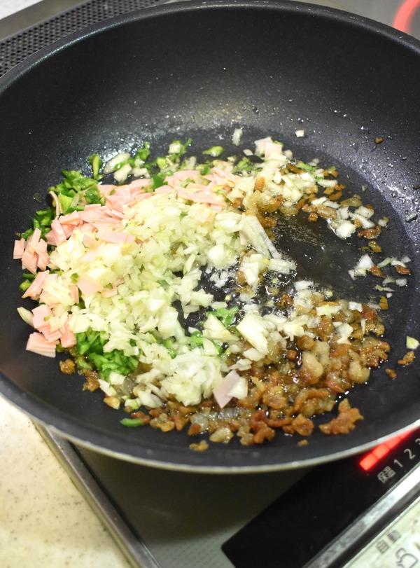 神戸牛脂炒飯 (5)