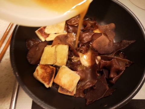 きくらげと厚揚げの味噌炒め (6)