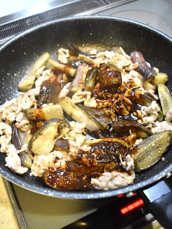 揚げ茄子と豚肉の味噌炒め (7)