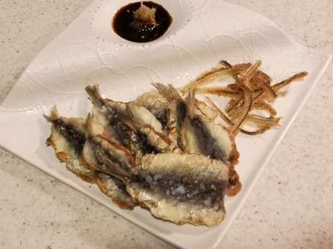 鰯のカリカリ揚げ (11)
