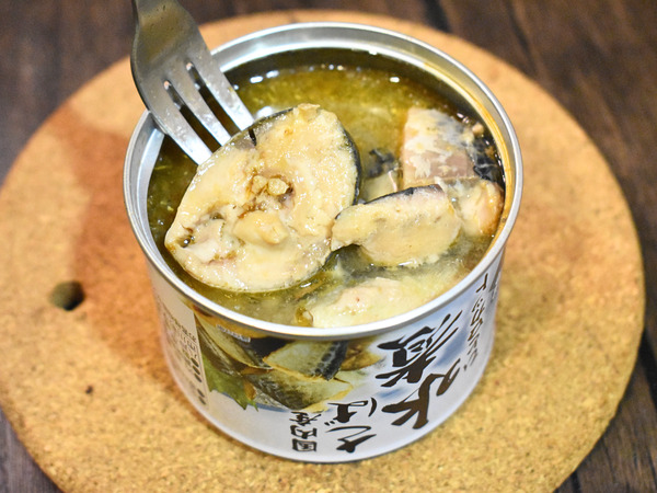 鯖缶の白ワイン焼き (2)