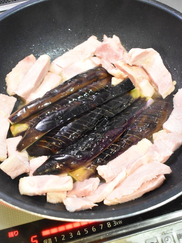 茄子とハムのごろごろソテー (5)