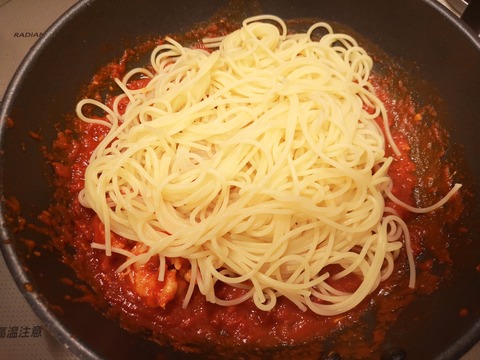 濃厚エビ出汁トマトパスタ (17)