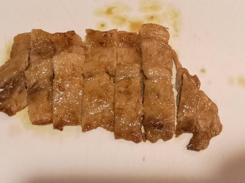 豚照り玉丼 (9)