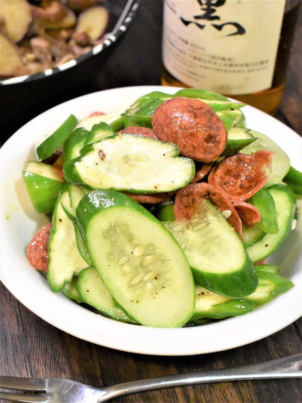 きゅうりとカルパスの和え物 (2)