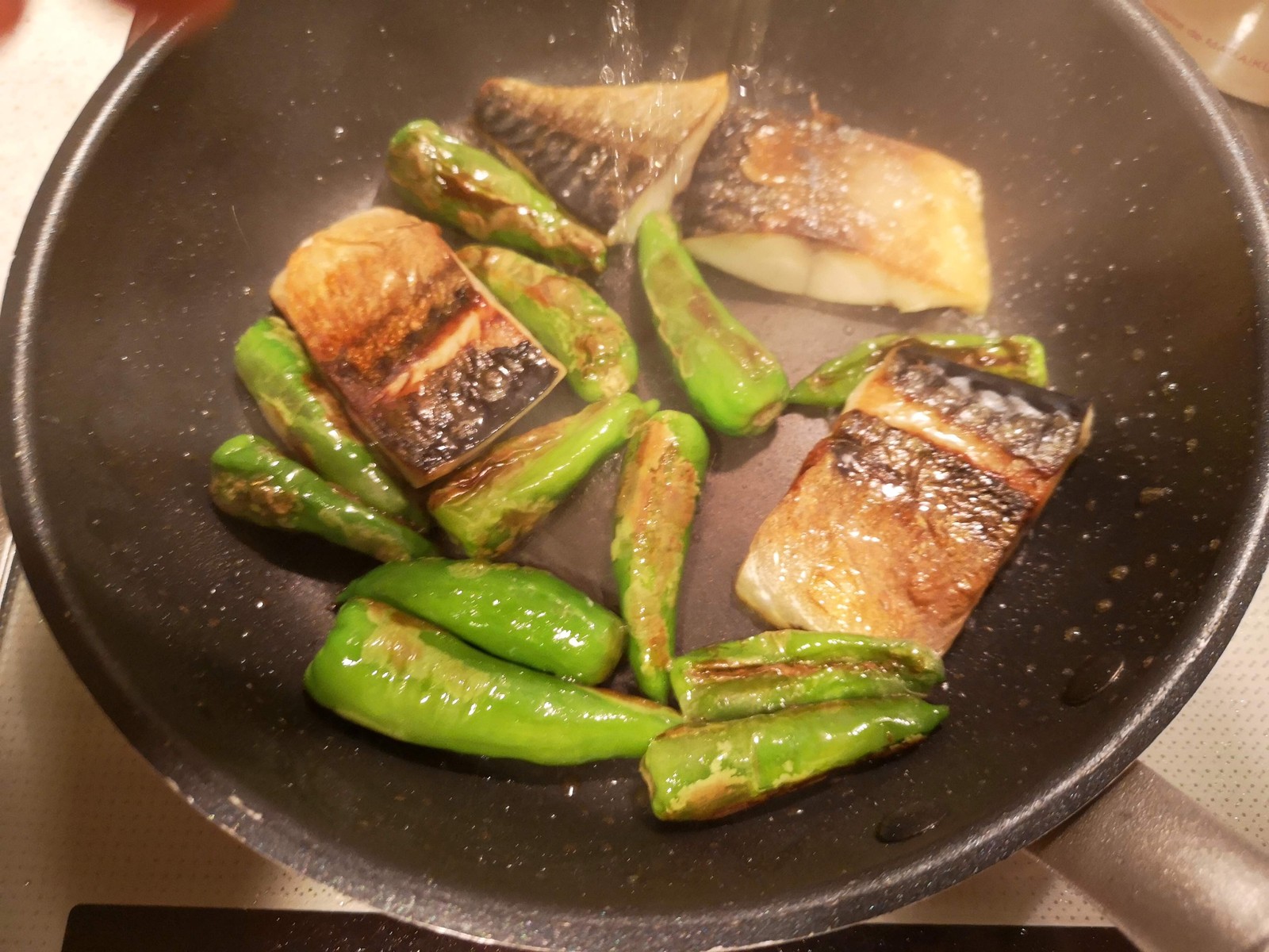 酢だけで出来る 塩サバとしし唐のさっぱり焼き 気まま料理で レシピとか Powered By ライブドアブログ