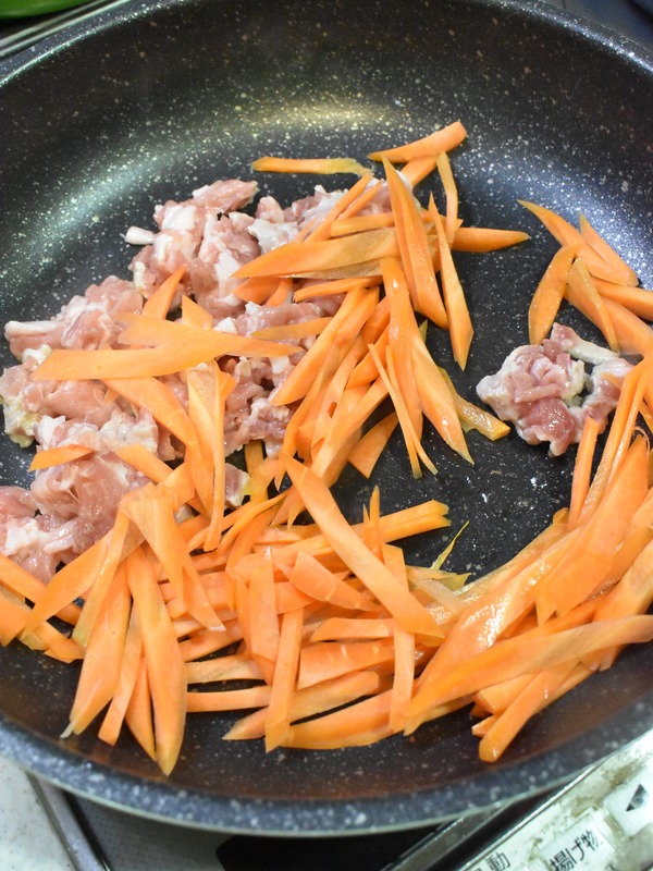 盛り森麻婆春雨 (06)