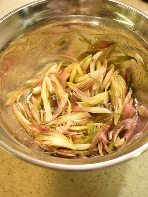 みょうがのごま油和え (5)
