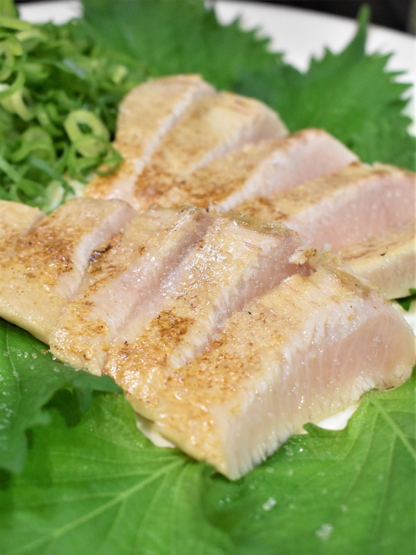 鰤の燻製炙り (1)
