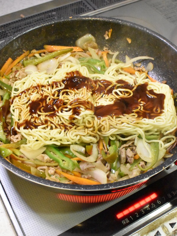 ピー玉焼きそば (7)